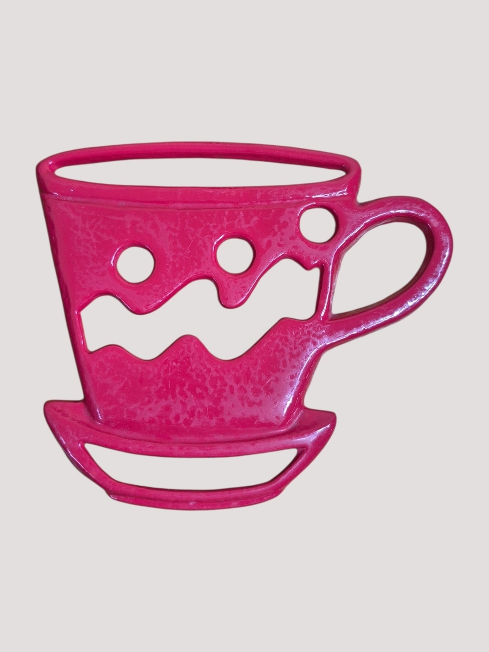 Vintage Red Ceramic Coffee Cup Trivet | Retro Teacup Wall Decor Hot Pad